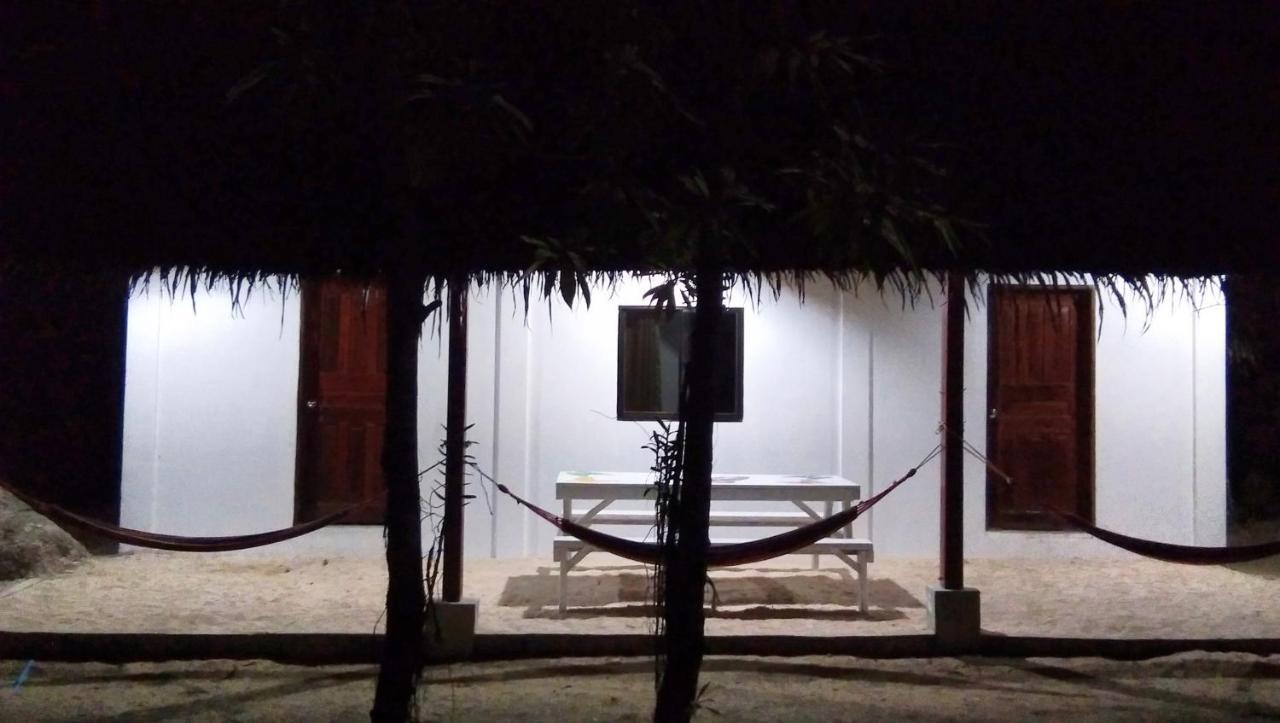 Butterfly House, Libertad, General Luna, Siargao, Filipinas Villa General Luna  Exterior photo